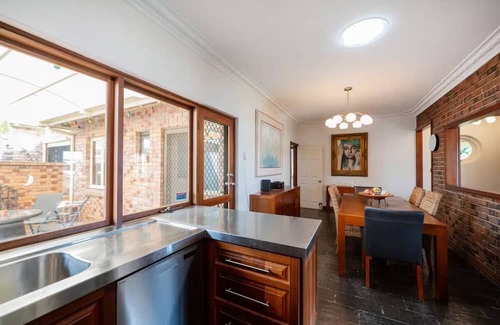 East Bunbury Casa | Bunbury Bliss - Views and Vibes