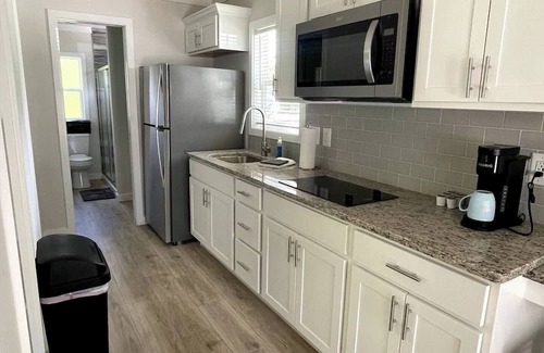 London Casa | This house is a 2 bedroom(s), 1 bathrooms, located in London, KY.