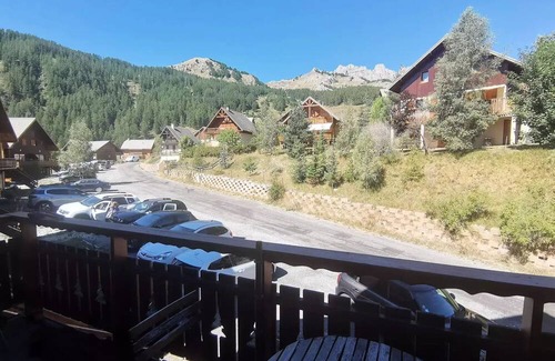 Reallon Apartamento | Joubelle Residence - Magnificent chalet with 6 double beds