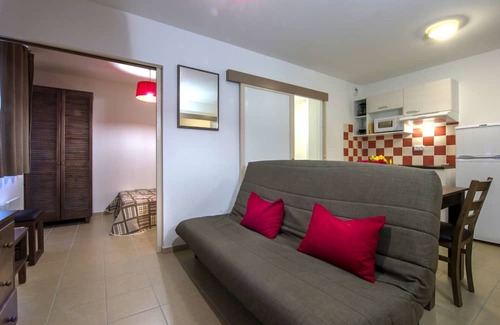 Les Eyzies Apartamento | Les Clos du Rocher by Interhome