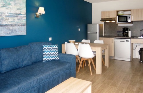 Noirmoutier-en-l'Ile Apartamento | Le Domaine des Pins by Interhome