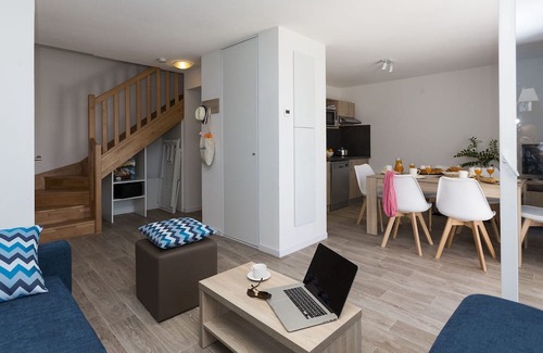 Noirmoutier-en-l'Ile Apartamento | Le Domaine des Pins by Interhome
