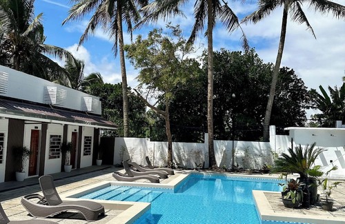 Amadeo Apartamento | Solstice Suites With Pool 52 Pax capacity