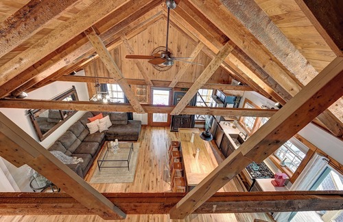 Canton Cabina | RiverRocks Cabin among the Trees. Private Riverfront Rustic/ HotTub