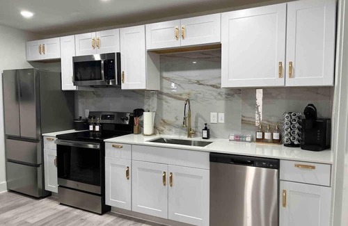 Old East Dallas Apartamento | 3 Miles to AA Center W/King Bed & Free Parking