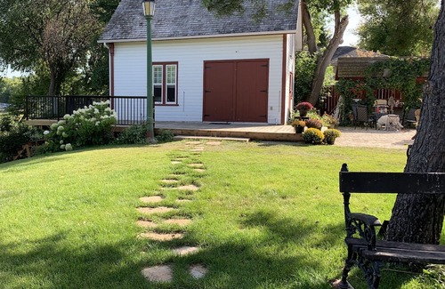 Selkirk Cabina | The Carriage House - your unique private getaway