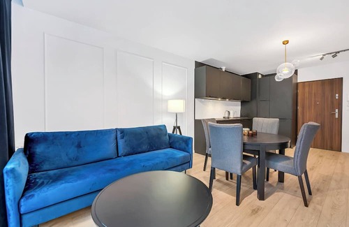 Lodz Apartamento | Lumina bright apart with parking