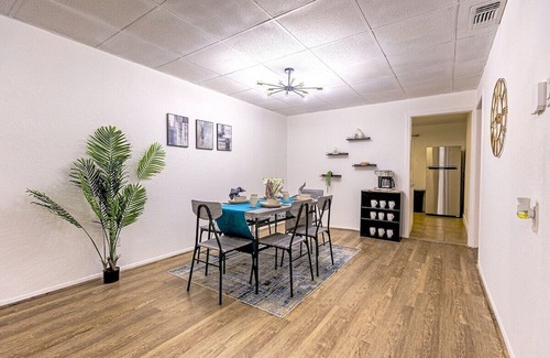 West San Antonio Casa | 14 Guests Alamo River Walk Zoo SeaWorld SAT