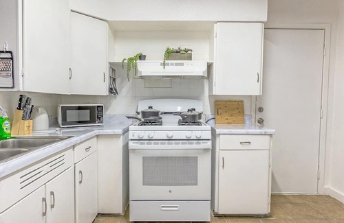 West San Antonio Casa | 14 Guests Alamo River Walk Zoo SeaWorld SAT