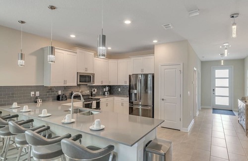 Davenport Casa | Beautiful 9Bed Pool Home with Game Room-1233CHD