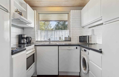 Udbyhøj Casa | Charming brick house with sauna and fjord view