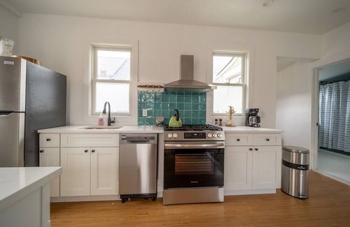 Highlands Cabaña | Brand New Beach Home