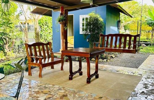 Alto Boquete Cabina | The Blue Summit - a 3-bedroom cabin in peaceful Alto Boquete with WiFi