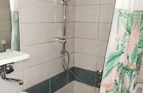 Ohrid Apartamento | Charming 1-bedroom galery apartment with WiFi, AC in the phenomenal Ohrid