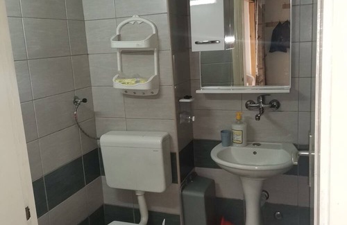 Ohrid Apartamento | Charming 1-bedroom galery apartment with WiFi, AC in the phenomenal Ohrid