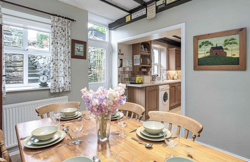 Gwynedd- Snowdonia Casa | Beautiful villa for 7 people with WIFI, terrace, pets allowed and parking