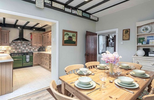 Gwynedd- Snowdonia Casa | Beautiful villa for 7 people with WIFI, terrace, pets allowed and parking