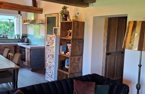 Erloy Otro | Charming recently renovated 3-bedroom farmhouse in enchanting Erloy with WiFi