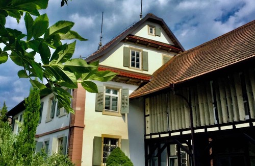 Neuried Apartamento | Apartment '6' with Private Terrace and Shared Garden
