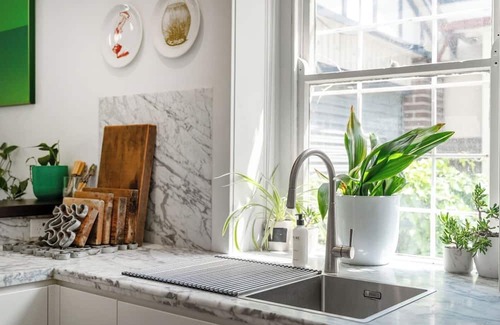 Randwick Casa | Schneiderhaus Bold and Bright by Centennial Park