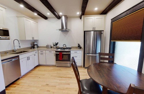 Downtown Santa Fe Casa | Dulce Casita: Downtown Railyard District, short walk to Plaza