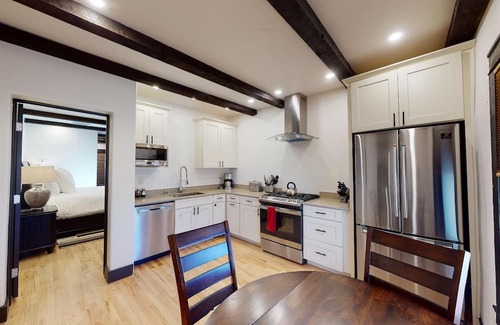 Downtown Santa Fe Casa | Dulce Casita: Downtown Railyard District, short walk to Plaza