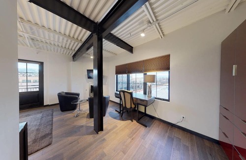 Downtown Santa Fe Condominio | The Lincoln 502, 1 Bed / 1 Bath, Luxury Loft Style Condo