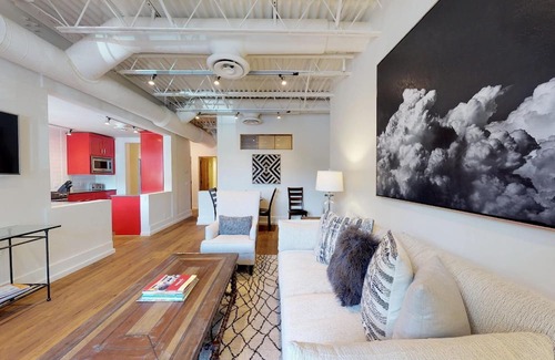 Downtown Santa Fe Condominio | The Lincoln 201, 2 Bed / 2, Bath Luxury Loft Style Condo