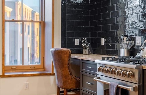 Downtown Santa Fe Condominio | Water Street Residence C: Located just 400 feet from the Plaza!