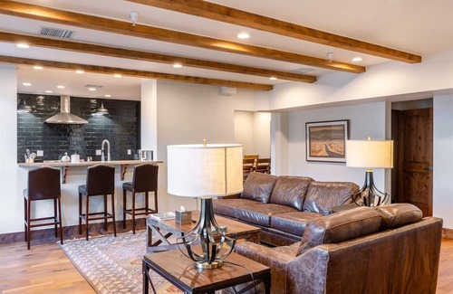 Downtown Santa Fe Condominio | Water Street Residence C: Located just 400 feet from the Plaza!