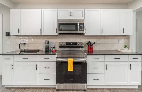 Grandview Casa | Chic Space/12M->Belton, 910 Mbps