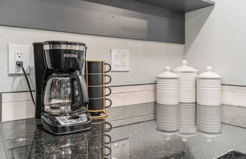 Grandview Casa | Chic Space/12M->Belton, 910 Mbps