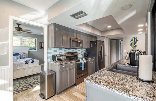 Burnt Store Isles Casa | Punta Gorda Paradise 3BR with Water Views & P