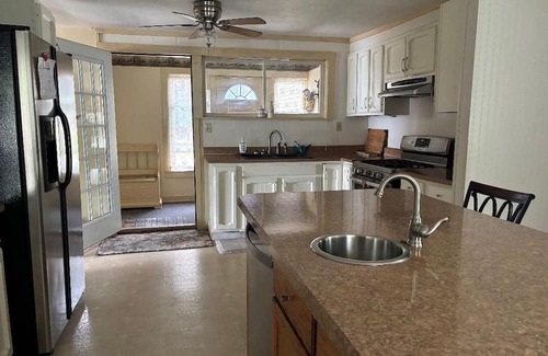 Chaumont Casa | Lake Front House in Beautiful Guffin Bay, Chaumont