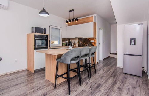 Vir Casa | Schönes Haus in Vir - CDA400
