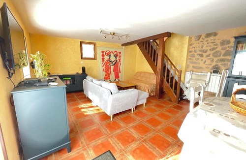 Saint-Gervazy Casa | Gîte Les Colibris 3 - with spa - sleeps 6