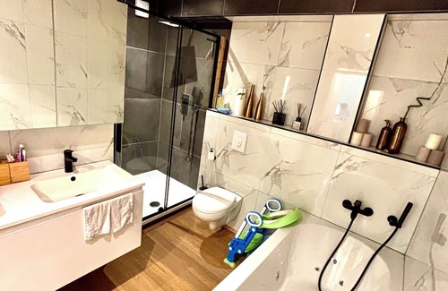 Luxembourg Ardennes Apartamento | Lovely nest w/ spa & calm views