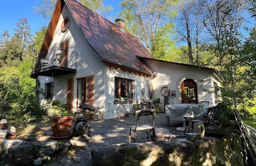Bad Waldsee Apartamento | Apartamento 'Allgaierarthaus' con terraza privada, jardín compartido y Wi-Fi