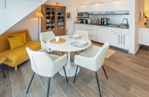 Westeraccumersiel Apartamento | Experience happy times - live centrally, enjoy peace and quiet