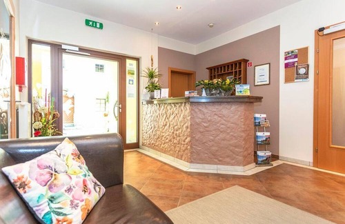 Rauris Cabaña | Multi-bed room, "Sonne" 3 persons, bath, WC, - Frühstückshotel Birkenhof