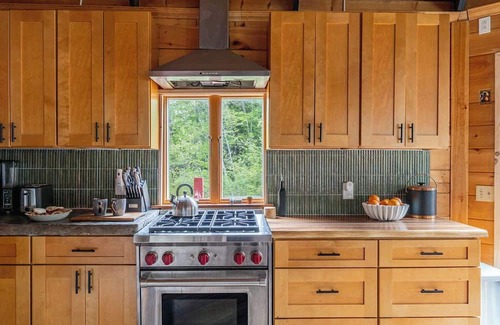 Elka Park Cabaña | The Lily Pad – Cozy roundhouse nestled in the heart of the Catskill Mountains