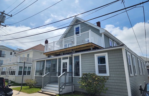 Hampton Apartamento | G St Inn Unit 6 Charming 2-bedroom apartment in Hampton with AC, WiFi