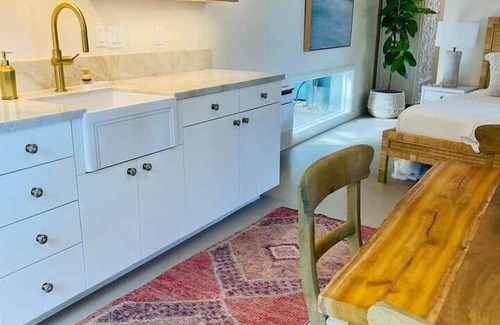 Sebastopol Casa | Walk to Downtown Sebastopol * Luxe Vacation Studio