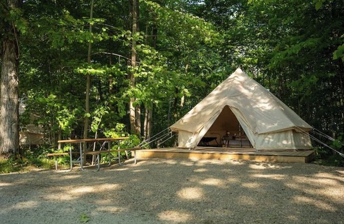 Miller Lake Casa | "The Explorer" Glamping Tent near Tobermory