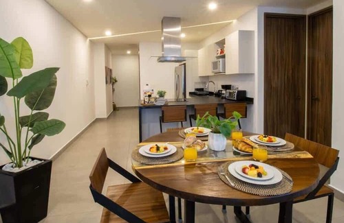 Zona hotelera del norte Apartamento | Vista al Mar, Alberca Rooftop, Ubicación Ideal, 2BD
