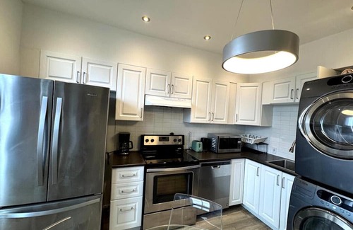 Maisonneuve Apartamento | Urban Getaway in Hochelaga – Bright 1BR Apartment