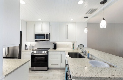 Boca Grande Condominio | Boca Grande North 30 - Bayfront - 1st Floor - Sleeps 6