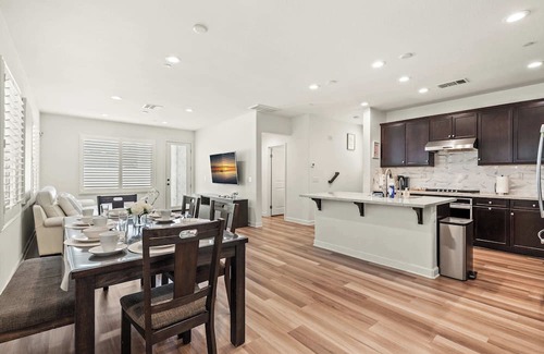Ontario Casa | Comfort & Style Home Near the Airport