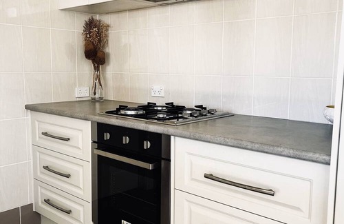 Bathurst Casa | Strawberry Tree Cottage