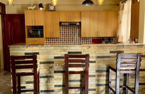Naivasha Apartamento | Lux Suites Sunset Delight Holiday Homes